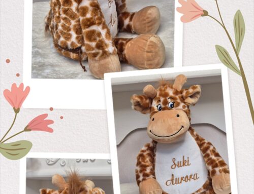 🦒✨ Personalisiertes Kuscheltier für Suki Aurora