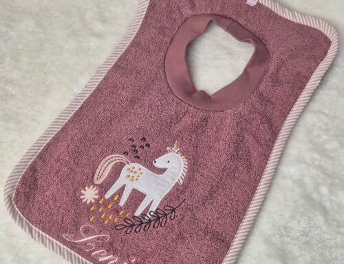 Schlupf-Lätzchen für Leni🦄